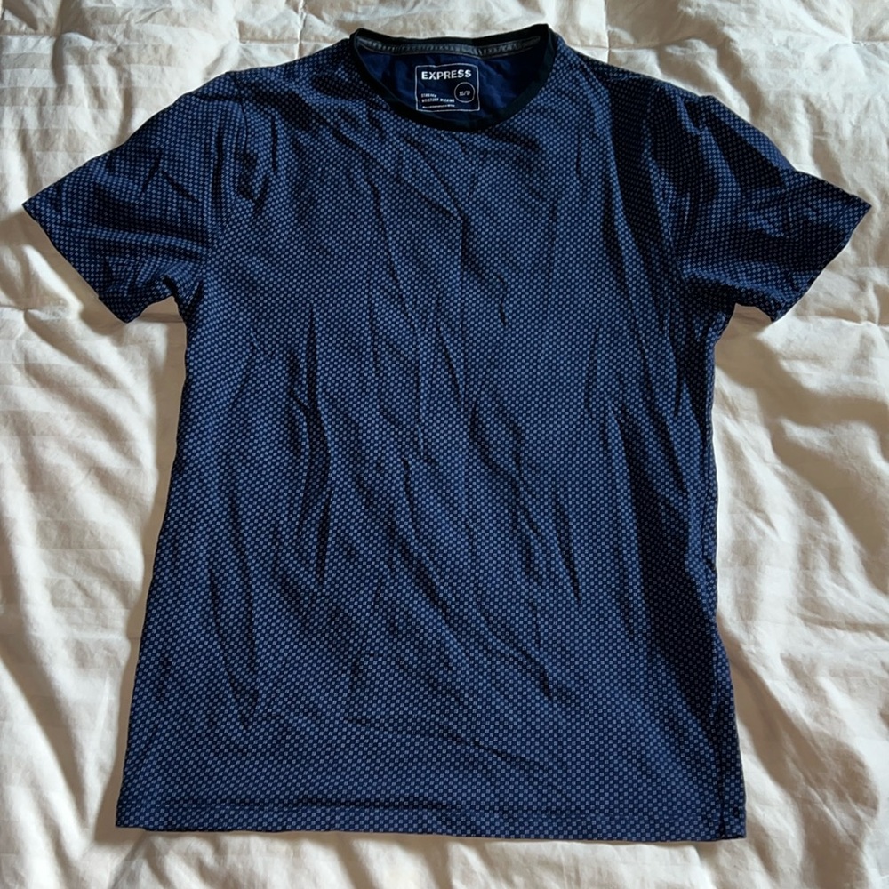 Express XS Blue stetch t shirt